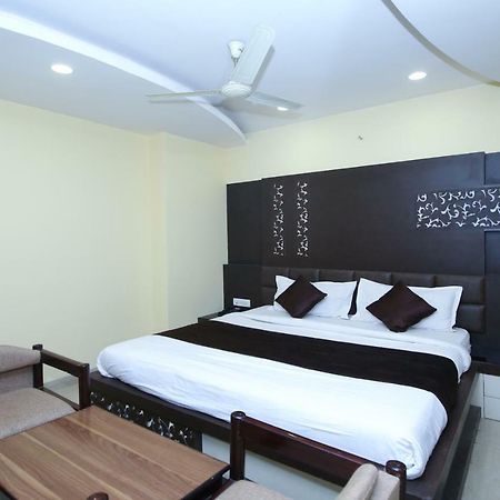 Hotel Rahul Jabalpur Exterior foto