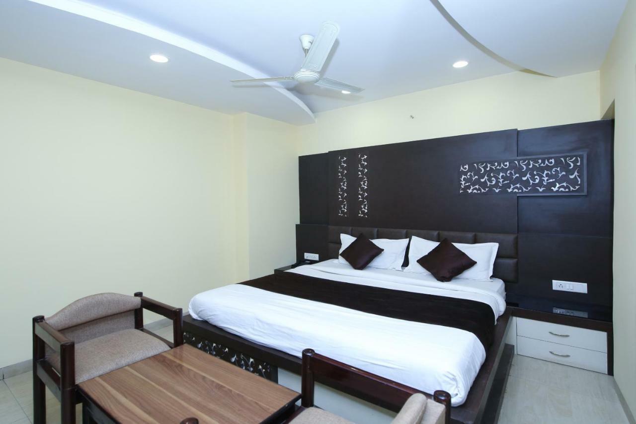Hotel Rahul Jabalpur Exterior foto